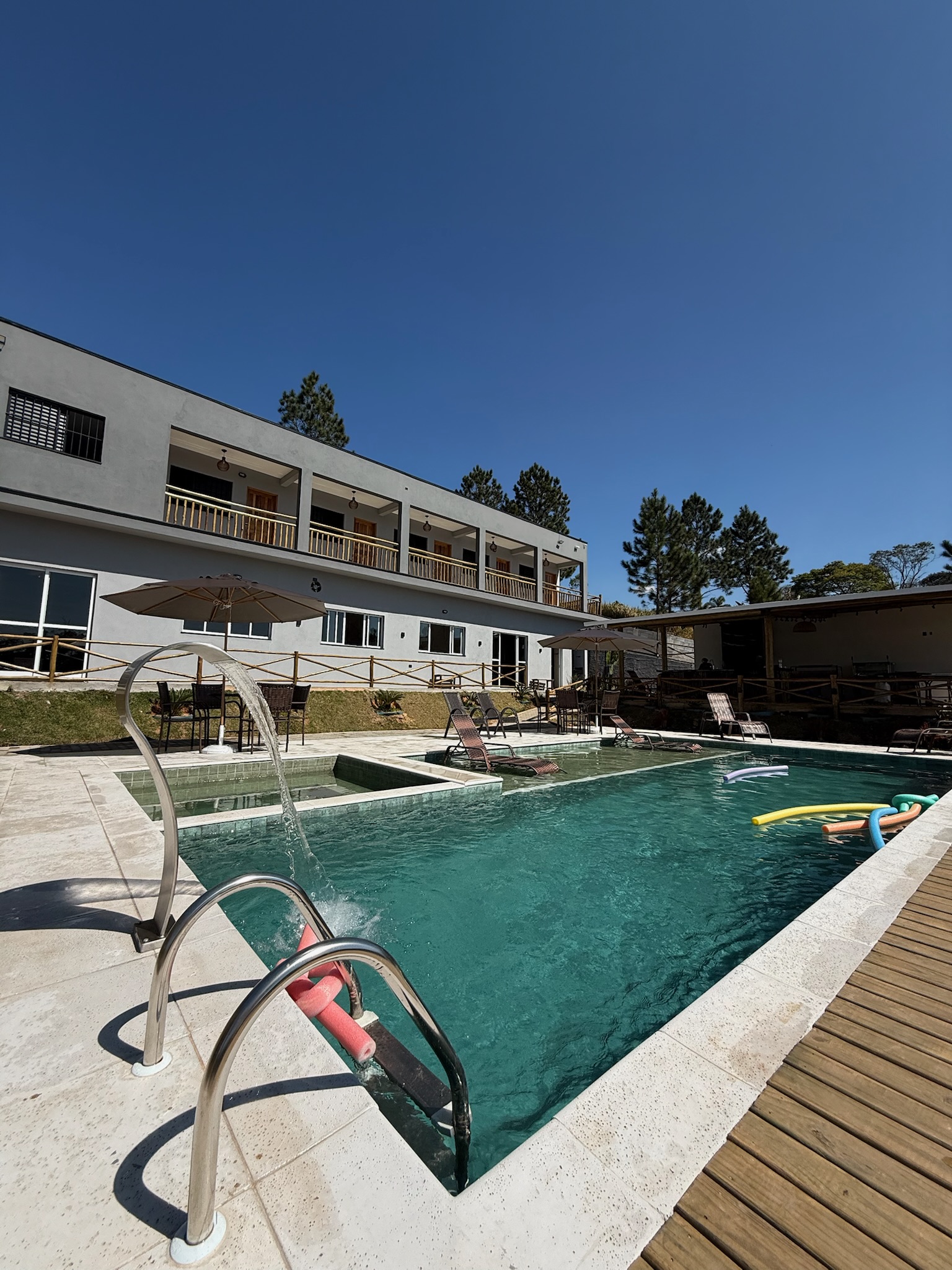 Casa Ayumi com piscina